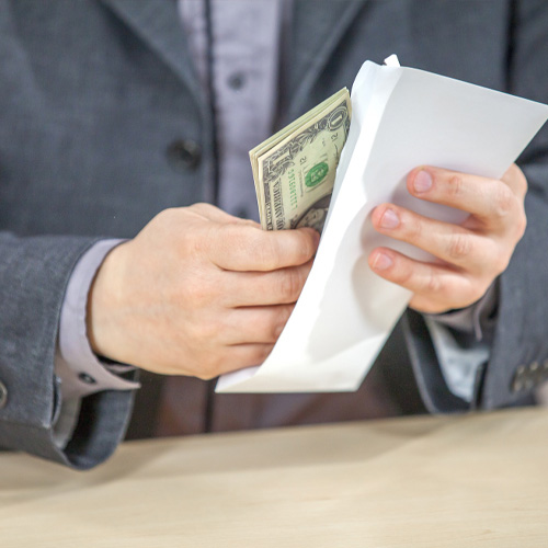 How Political Campaigns Use Data to Win 2 Political Donors